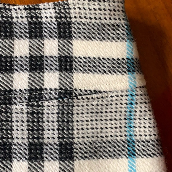 Burberry wool blend tartan plaid skirt - Picture 2 of 6